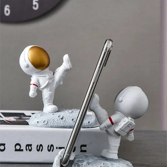 Office Desk Decoration Nordic Style Astronauts Mobile Phone Stand Holder Ornaments Resin Spaceman Bracket Toys Gift - FlexlyShop.com 